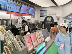 -沪上阿姨·臻选茶饮(上海环球港店)