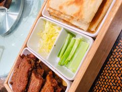 烙饼卷带鱼-四世同堂·京菜·烤鸭(双井店)