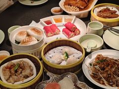 -蝴蝶里·粤菜·点心(滨江龙湖店)