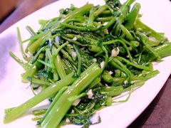-五谷丰登农家院·地道胶东菜·海鲜烧烤(威海店)