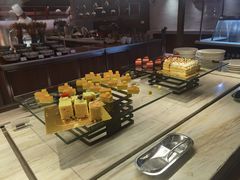 -万荟轩海鲜·粤式点心自助餐厅(蓝海风万怡酒店)