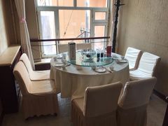 包厢-老六杀猪菜(进乡街店)