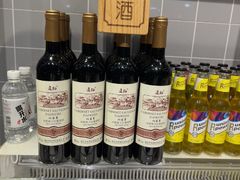 -金滏山·烤肉海鲜火锅自助(襄阳万达店)
