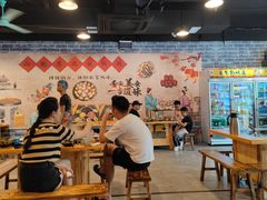 大堂-炮爷东北铁锅炖(棠安路店)