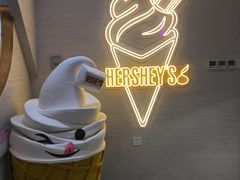 门面-银泰百货(厦门国贸中心店)