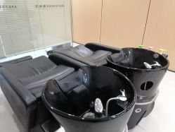 -EMILY 艾米莉 烫染沙龙