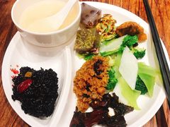 -素满香·食养自助(天一广场店)