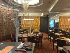 -上海西藏大厦万怡酒店Momo Cafe(徐汇店)
