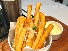 -阿妮叶李(光谷世界城店)