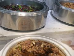 -金滏山烤肉·海鲜·火锅自助餐厅(襄阳万达店)