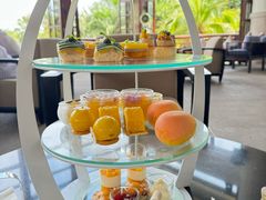 -亚龙湾喜来登·美景台大堂吧