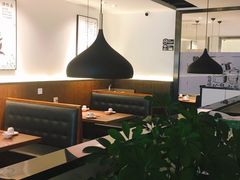 大堂-YUOZUO渝作·川渝冒肚(崂山店)