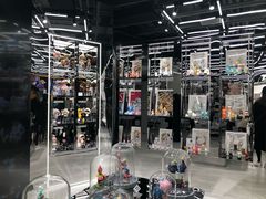 店内环境-泡泡玛特POPMART(侨福芳草地店)