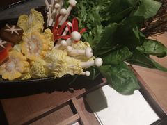 -捞王锅物料理(上海世茂广场店)