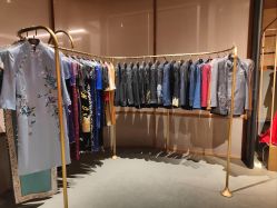 -藤薰定制中式嫁衣礼服旗袍店