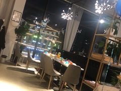 -荣耀.西式融合餐厅(留云湖店)