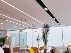 -宁波宝信宝马4S店(江北日湖店)