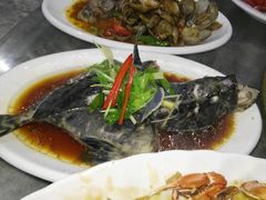 -四川小胡子海鲜(丁村万人海鲜广场店)