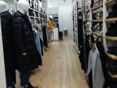 -优衣库(天津鲁能城购物中心店)