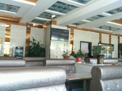 大堂-领头羊烧烤餐厅(大唐路店)