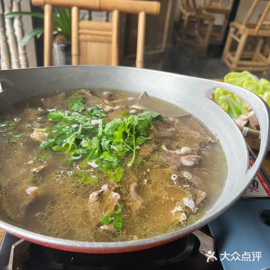 珠江寨跷脚牛肉