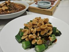 -乔家小院•非遗驴肉•本地小海鲜(滨河路店)