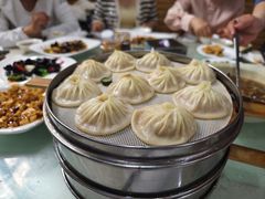 传统灌汤猪肉虾仁小小笼包-地安门包子铺(地安门店)