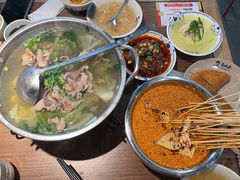 -肖四女乐山跷脚牛肉(世博源店)