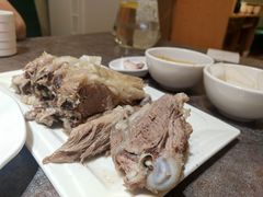 手抓羊肉-贯贯吉·清真餐厅(浙江中路店)