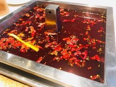 小牛叔红锅-小牛叔鲜切牛肉·火锅·烤肉自助(公济桥路店)