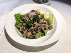 -俄士厨房(万松园店)