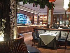 -八府香鸭·啫啫煲(华山路店)