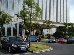 -华邑酒店·鲜艳全日自助餐厅