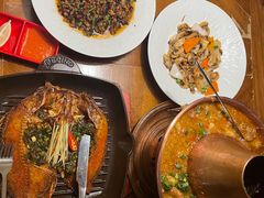 -雀舞云南菜(天津天河城购物中心店)