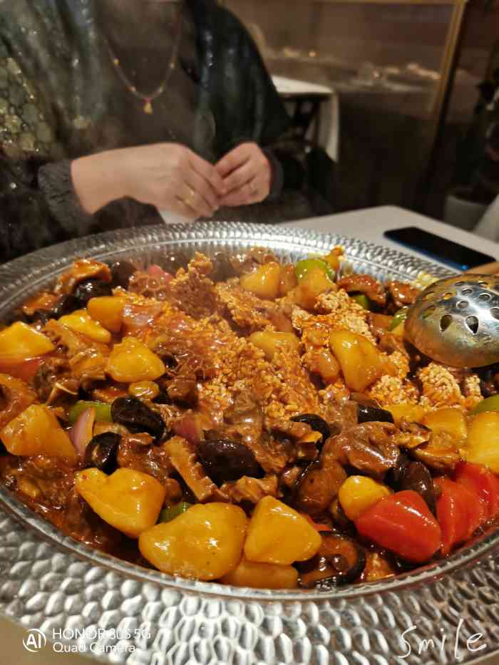 大秦小宴·臻品西北(万象城店)-"总体还是可以,份量挺大,幸好没点主食