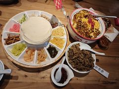-怪噜范·老贵阳街头名小吃(汇金星力城店)