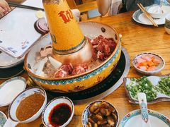 -毛辣果·贵州红酸汤牛肉火锅(西单店)
