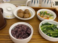 -雪梅月子中心(华侨城店)