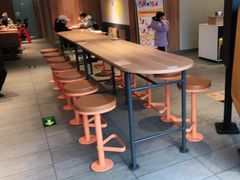 -麦当劳(玉桥中路店)