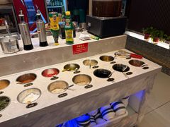 -景明轩•养生酸汤鱼火锅 云贵鲜菌 现舂野果酸汤(王寨小区店)