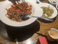 -爱碗亭·鲜炒湖南菜(壹城中心店)
