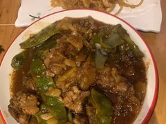 油豆角炖排骨土豆-小俩口烧烤东北菜(双井店)