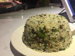 酸菜炒饭-蛙蛙叫干锅年代(簋街总店)