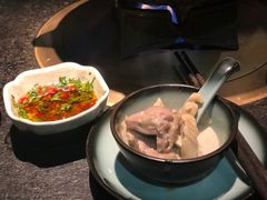 -湊湊火锅·茶憩(新中关购物中心店)
