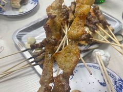 牛胸口-正宗新疆天山烧烤(贵新街店)