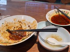 -兵哥豌豆面(雅颂居店)