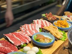 -明洞阿姨·韩式酱蟹烤肉·创意料理(三元桥店)