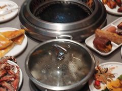 -黑金·寻焰自助百汇·烤肉·火锅(中街店)