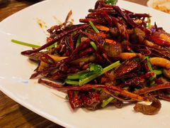 辣炒鸡胗鱿鱼-撒郎嘿·朝鲜民俗餐馆