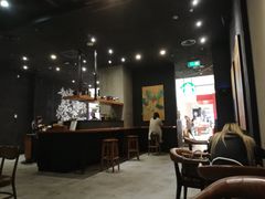 大堂-星巴克(大连柏威年店)